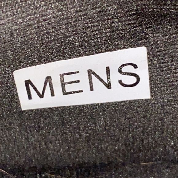 Dr. MARTENS AIRWAIR Men's SIZE 12 Black Leather Shoes.GOOD CLEAN CONDITION - Picture 3 of 16